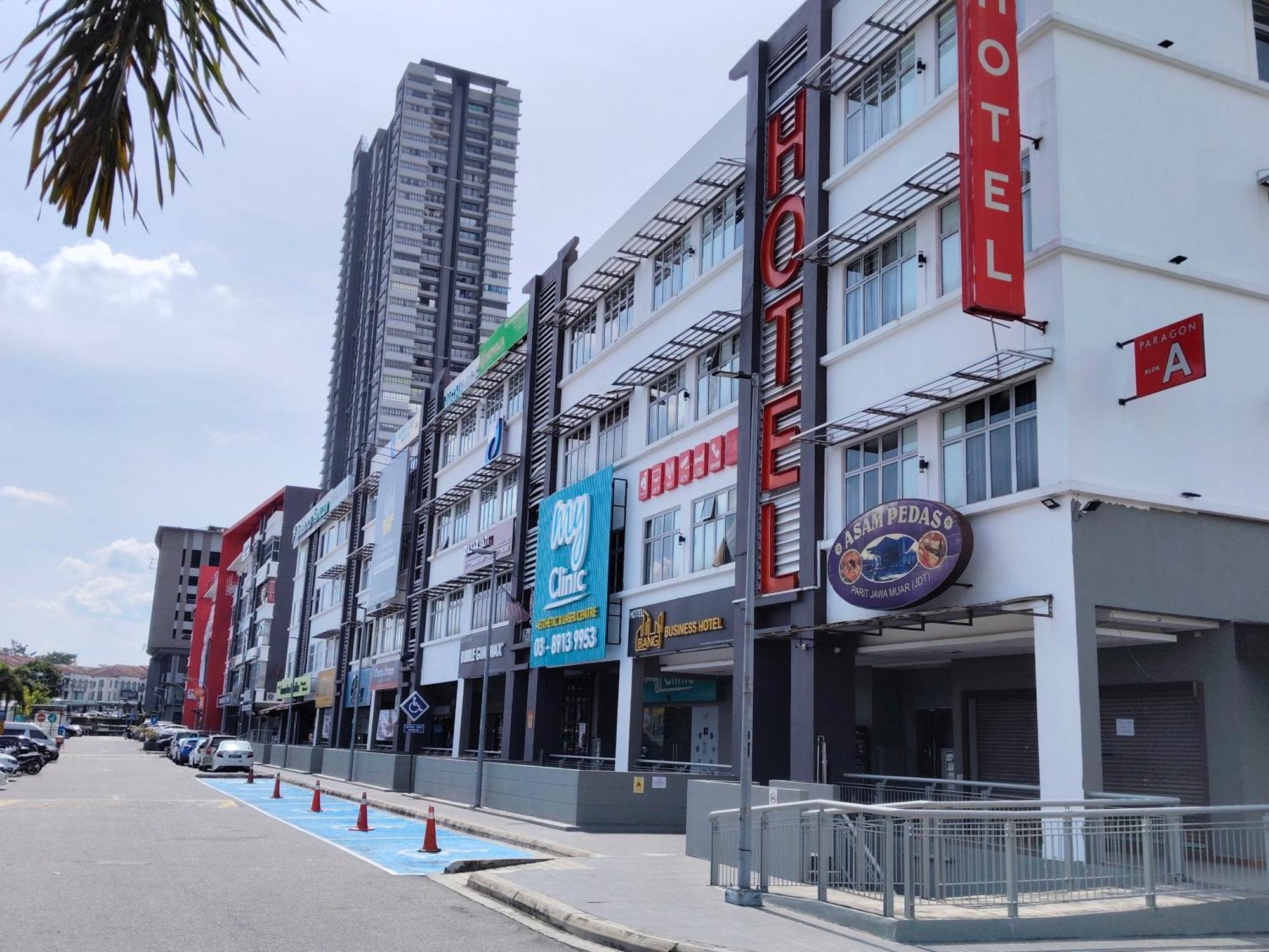 Bangi Business Hotel Bandar Baru Bangi Exterior photo